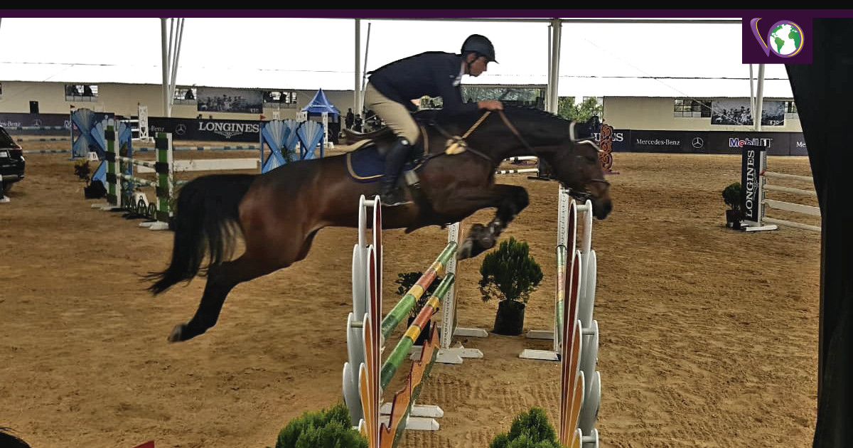 Las escuelas ecuestres del Ejército y la Giralda, compitieron en el Mercedes Benz Equestrian Trophy 2019, realizado este fin de semana en el Cantón Norte De Bogotá.